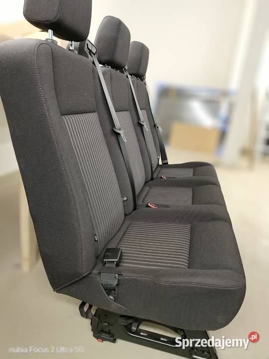 Tylną kanapą Ford Tourneo Custom wielkopolskie Ostrów Wielkopolski