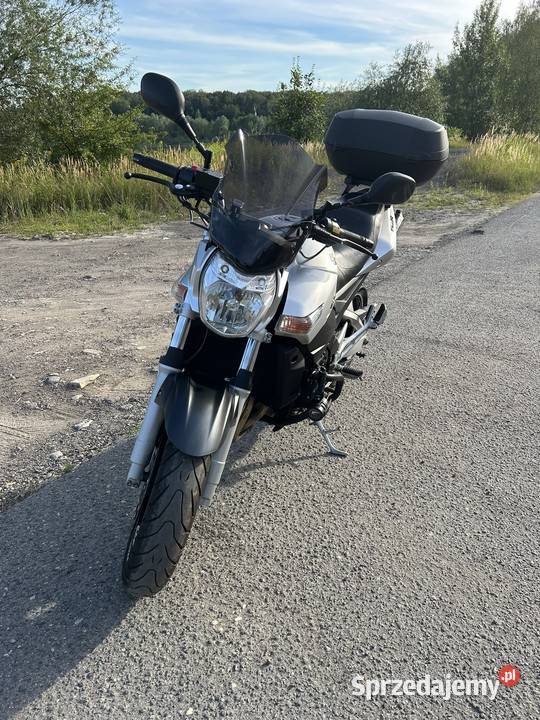 Suzuki GSR 600 nieuszkodzony Suzuki