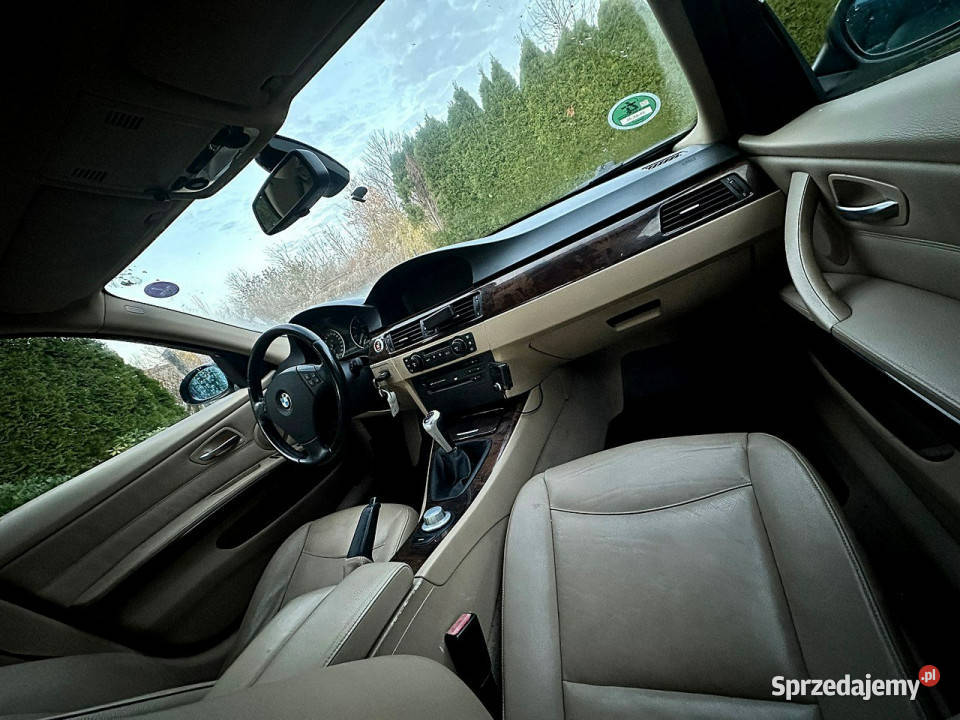 BMW 320 BMW 320i e90 150 6Biegów Navi iDrive 169 1995cm3 Wrocław