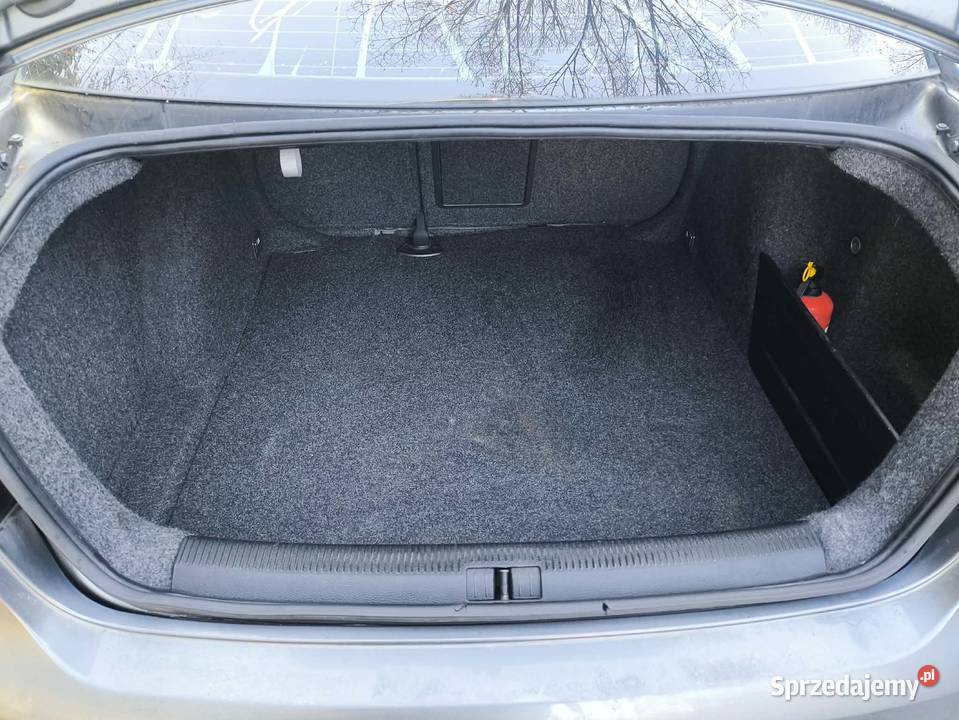 Volkswagen Jetta A5 19 Na sprzedaż VW 19 2006 klimatyzacja Gaj Mały sprzedam