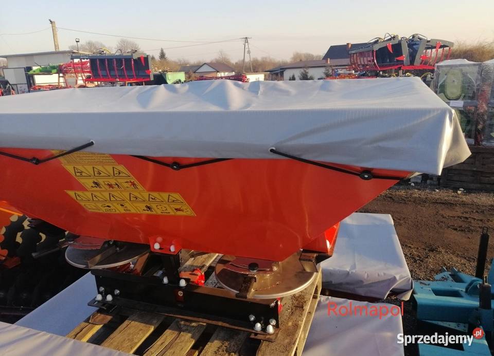Rozsiewacz do nawozów 600L firmy DEMAROL nieuszkodzony Płońsk
