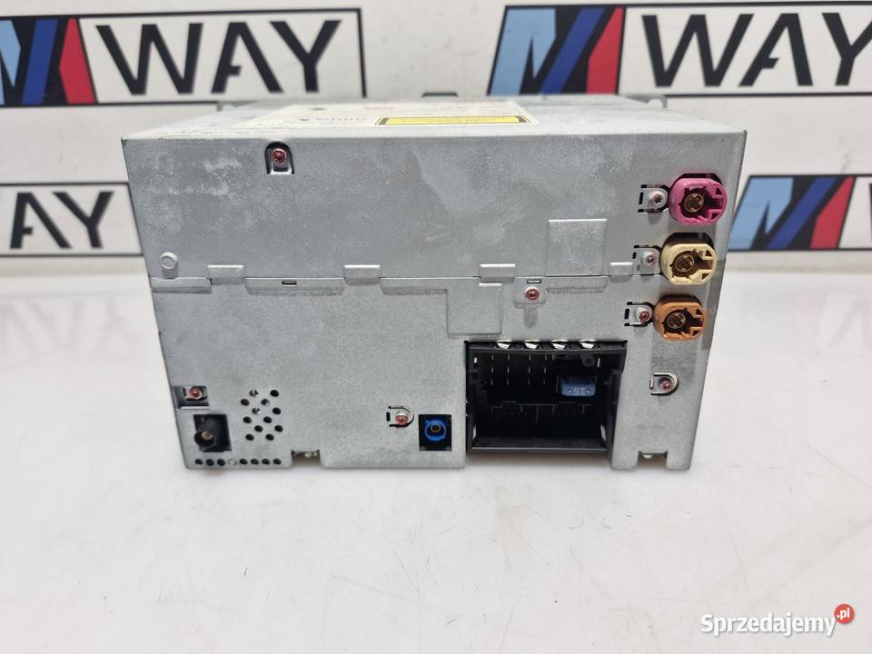 BMW E90 E91 NAWIGACJA CZYTNIK MONITOR IDRIVE Nawigacje fabryczne