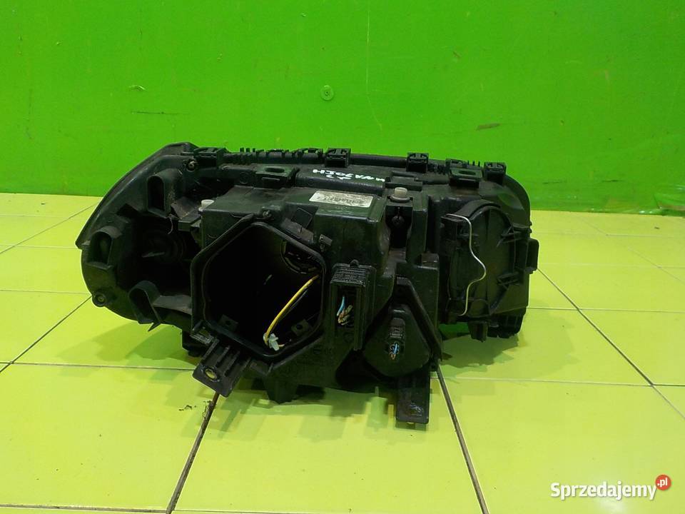 BMW X3 E83 06r 5D lampa lewa przod 0301210603 Oświetlenie Suków