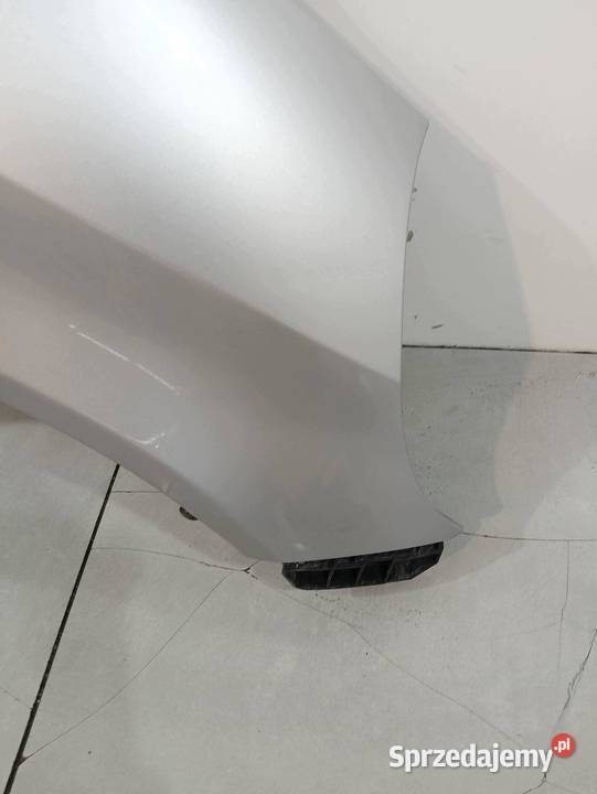 BŁOTNIK PRAWY PRZÓD NH623M Honda Jazz II