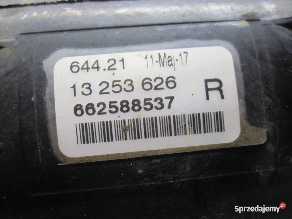 OPEL CORSA E 17r halogen prawy 13253626 świętokrzyskie Kielce