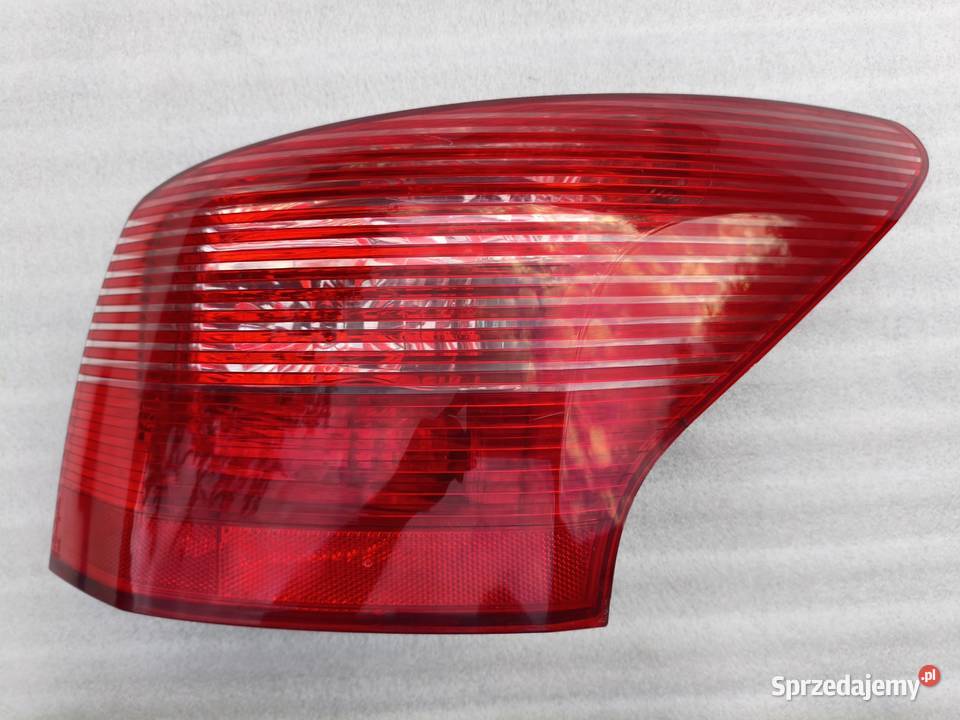 Lampa Prawy Tył Tylna Prawa Peugeot 407 SW Kombi