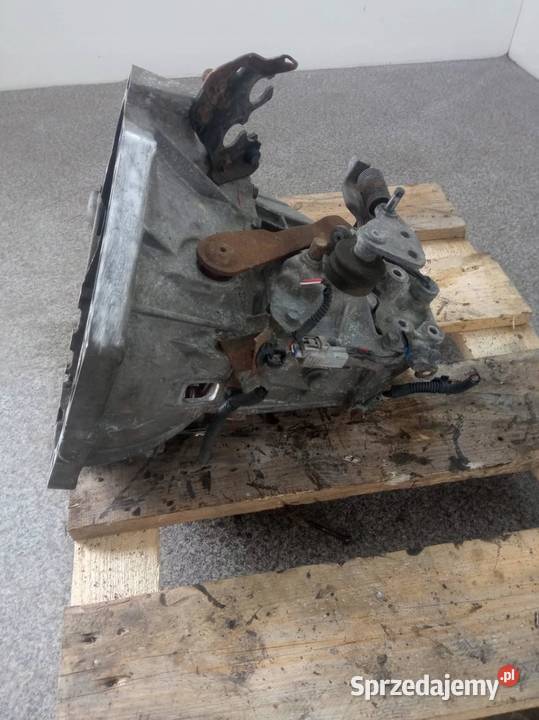 SKRZYNIA BIEGÓW 20TT05 10 12V Peugeot 107 I świętokrzyskie