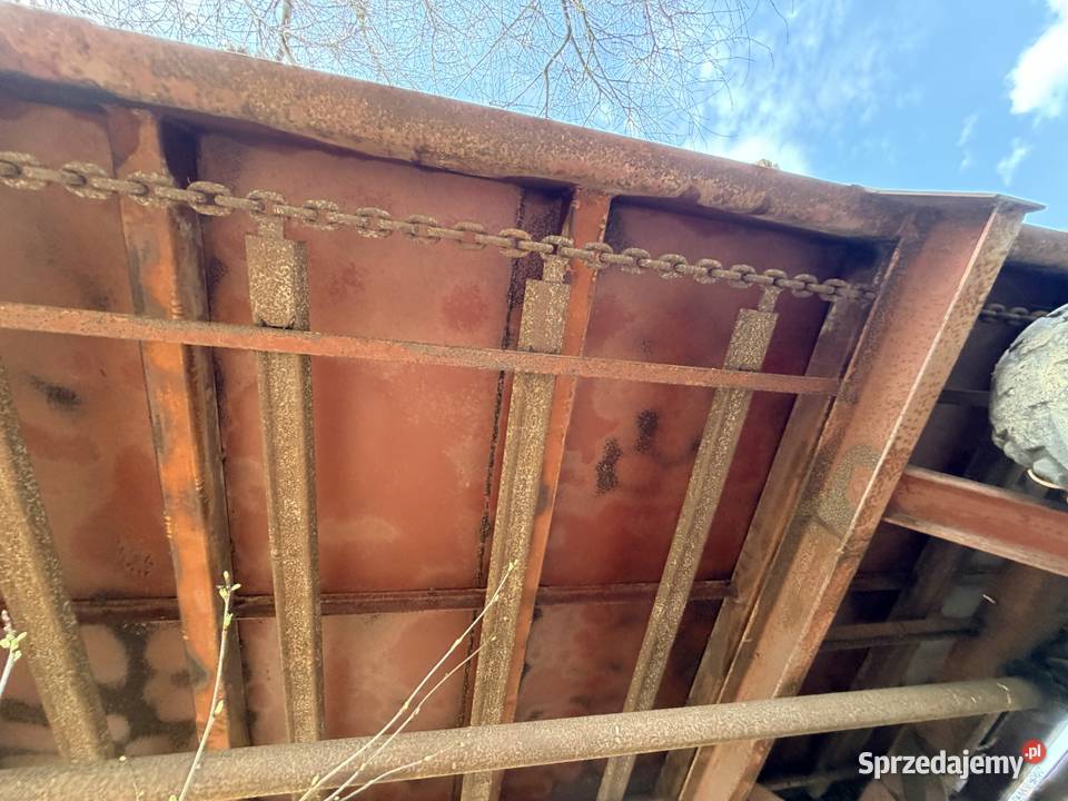 Rozrzutnik obornika Parzęczew