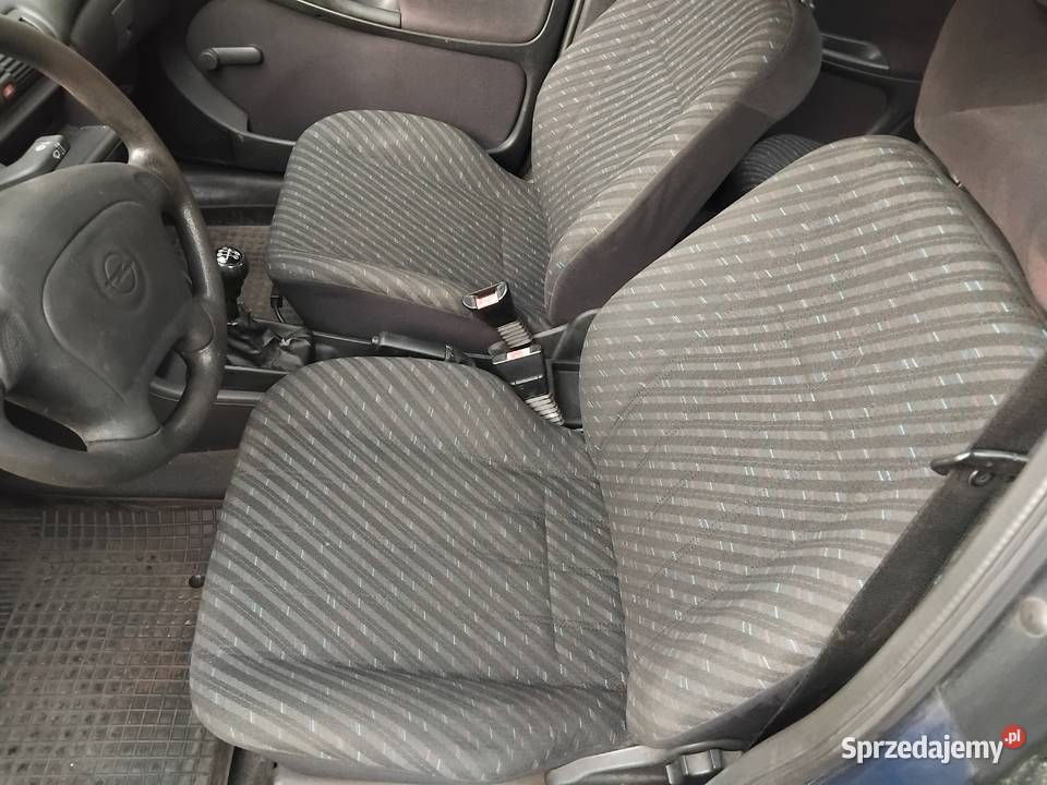 Opel Astra F 84 jeden właściciel nieuszkodzony Skarżysko-Kamienna