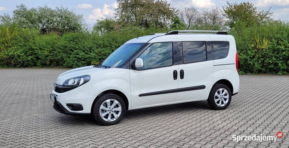 Fiat Doblo 14 Tjet 120 Lounge LPG wspomaganie kierownicy Kraków sprzedam