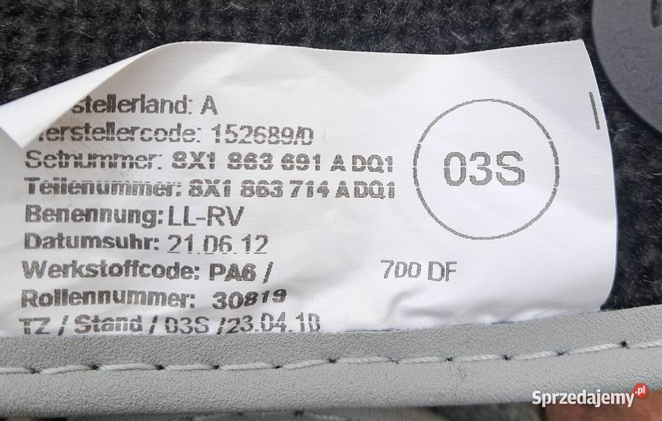 AUDI A1 8X0 DYWANIKI ORYGINALNE Dywaniki Wrocław