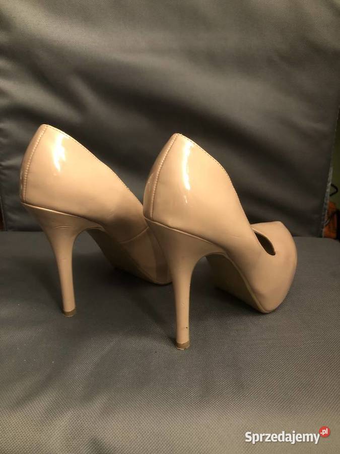 Buty szpilki czarne nobuk rozmiar 538 drugie New Look Jaworzno