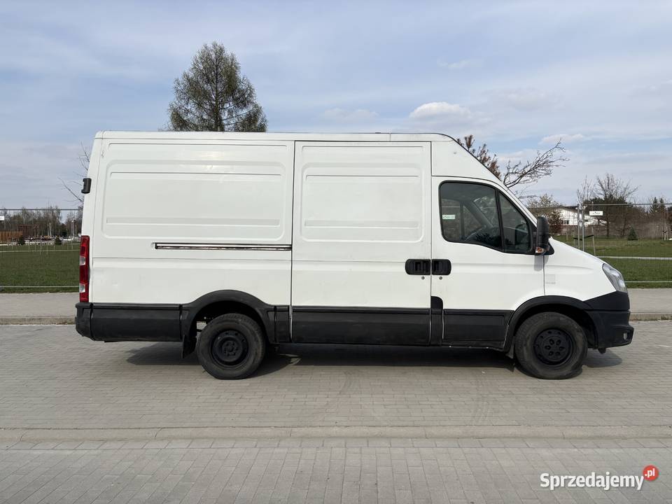 IVECO DAILY 35S15 23hpi 145 2012 klima Napęd tylna oś Jelcz-Laskowice