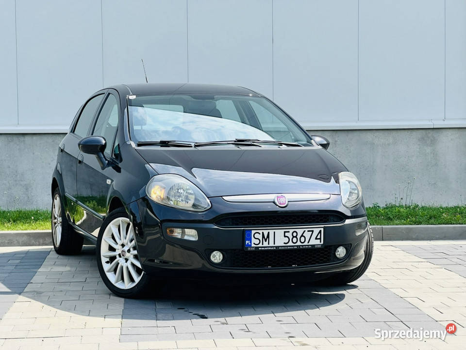 Fiat Punto Evo Fiat Punto Evo 14 Benz 77 155 Rok produkcji 2011