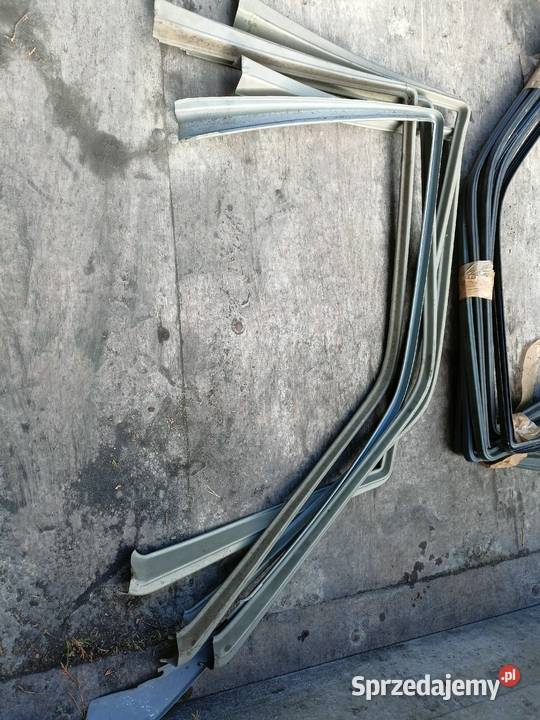 Mercedes W124 listwa wokół szyby drzwi sedan tapicerki samochodowe Skarżysko-Kamienna