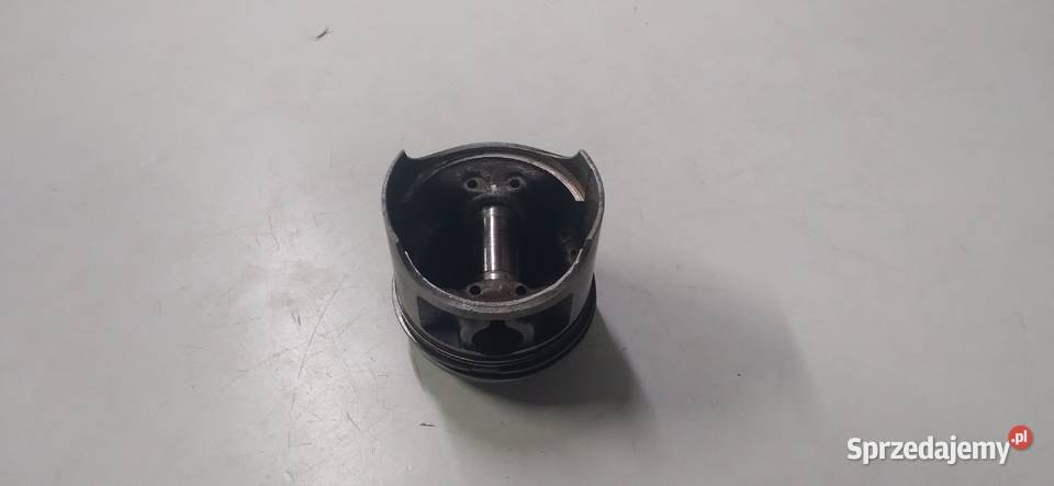 Tłok Suzuki DR 125 małopolskie Jawiszowice