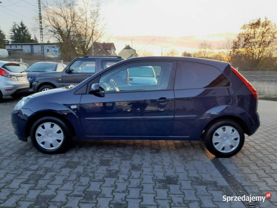 Ford Fiesta 13i klima zadbane stan 179600km Gryfino