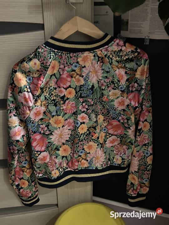 Kurtka w kwiatki Rozmiar 36(S) Osielsko