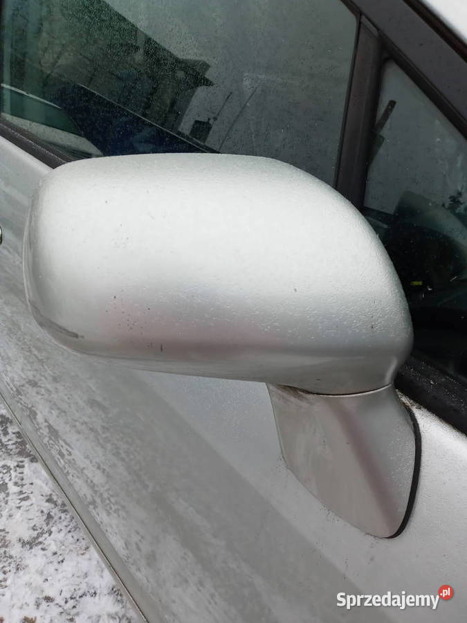 Toyota corolla verso 2 lusterko lewe prawe 2008 Lusterka zewnętrzne łódzkie Łódź sprzedam