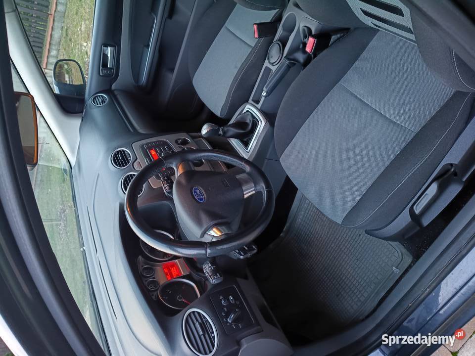 Ford Focus 18 Benzyna szary Tarnów