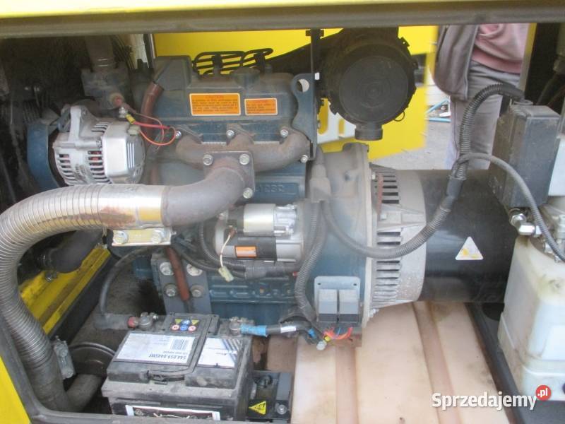 Maszt oświetleniowy generator Atlas Copco QLT wielkopolskie Pleszew