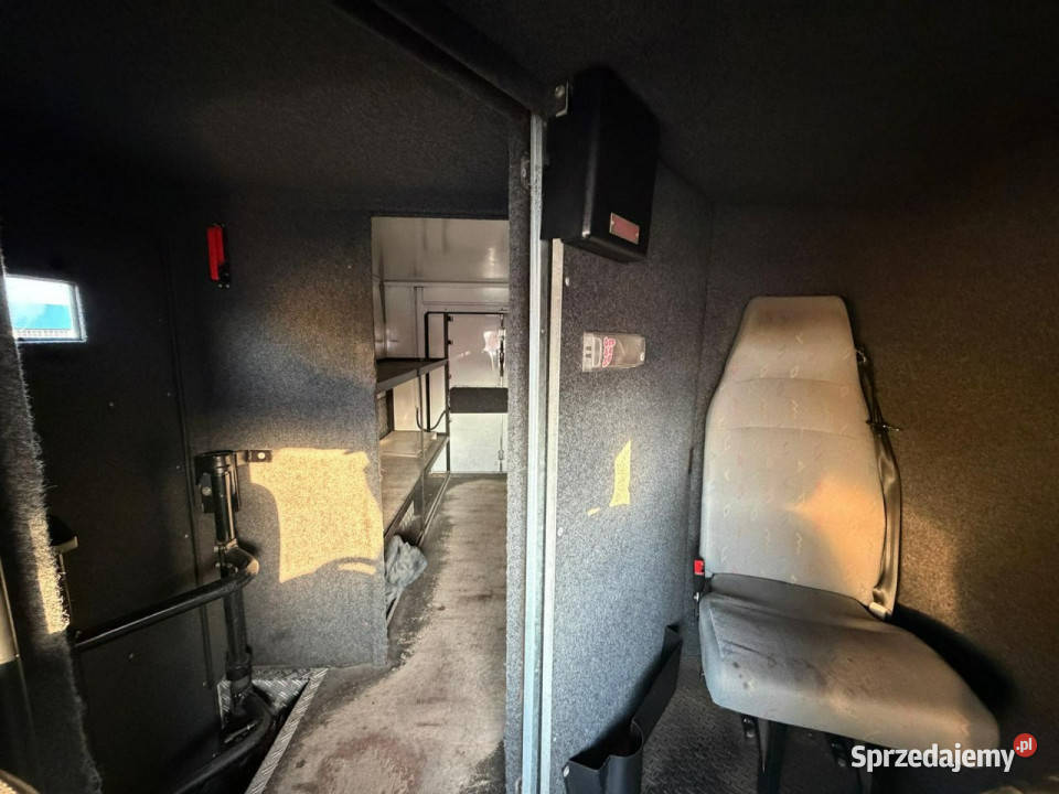 Volkswagen Transporter Trasporter T5 2014 Rok produkcji 2013 Syców sprzedam