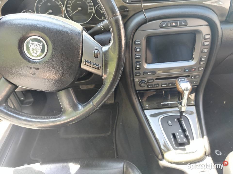 Jaguar x type 30 benzyna gaz nieuszkodzony Reda