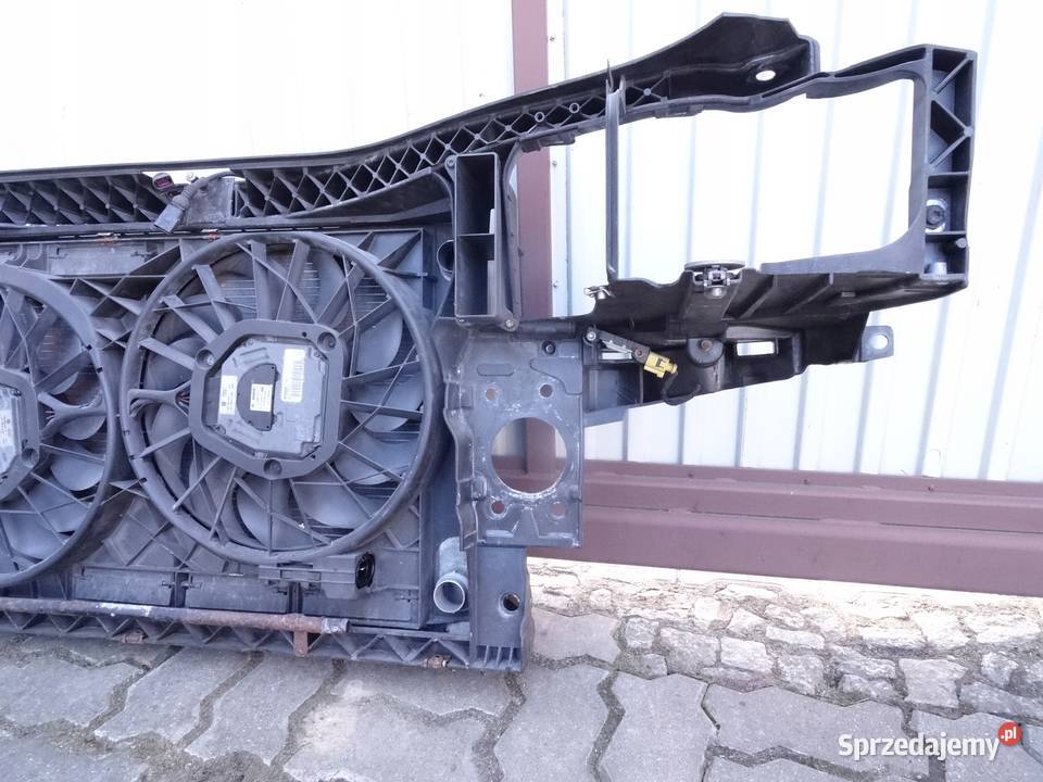 4E0121205F AUDI A8 D3 37 42 PAS PRZEDNI CHLODNIC Przemęt