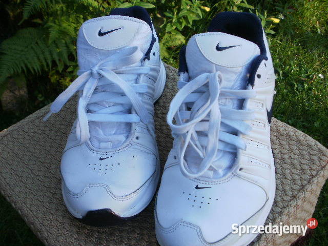 Buty Nike sportowe 26cm