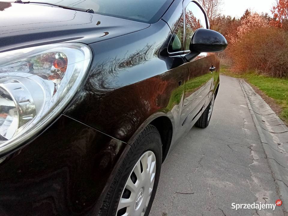 Opel Corsa D Klima 10 Benzyna Super Stan Staszów sprzedam