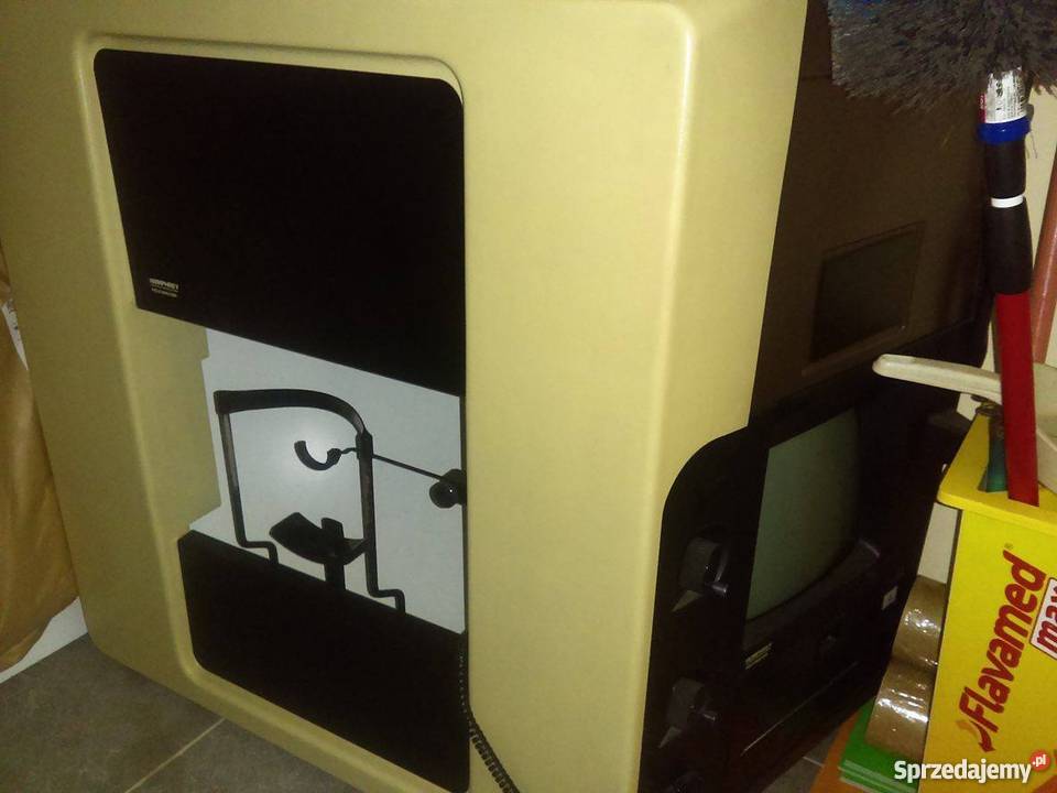 Komplet sprzetu okulistycznego według wymogów Sprzęt medyczny Kamień