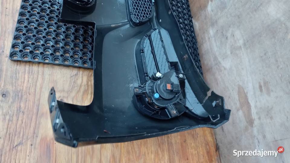 BMW E90 E91 FL ZDERZAK PRZÓD 6689 HALOGEN