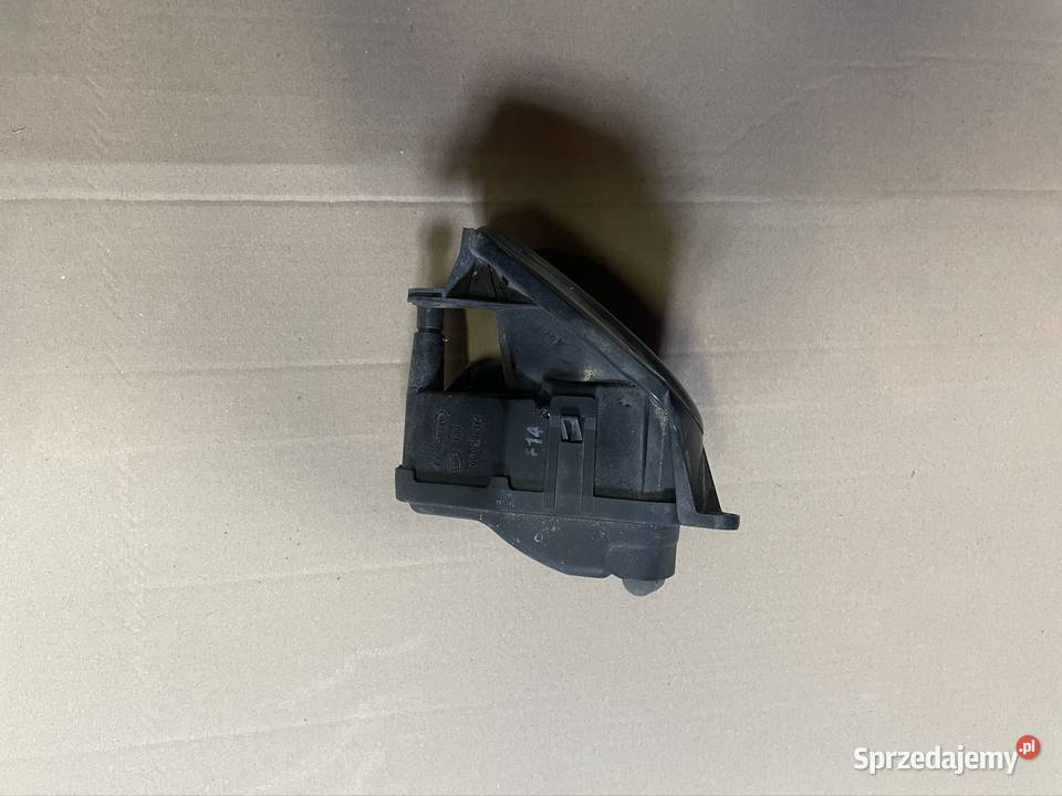 246970 Lampa przeciwmgielna halogen prawy Audi Szczecin sprzedam