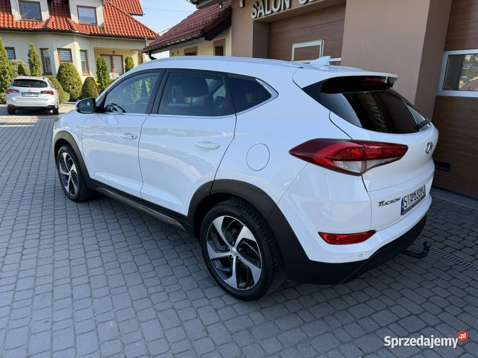 Hyundai Tucson 17 CRDI 115 Klima Navi EXECUTIVE Orzech