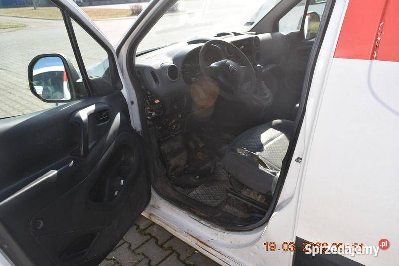 CITROEN BERLINGO 2011 156000 ccm 75 0 diesel