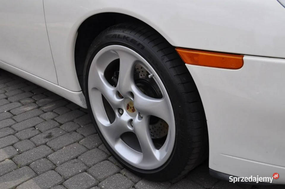 Porsche 911 PORSCHE 911 Carrera 34 300 80 Manual serwisowany w ASO
