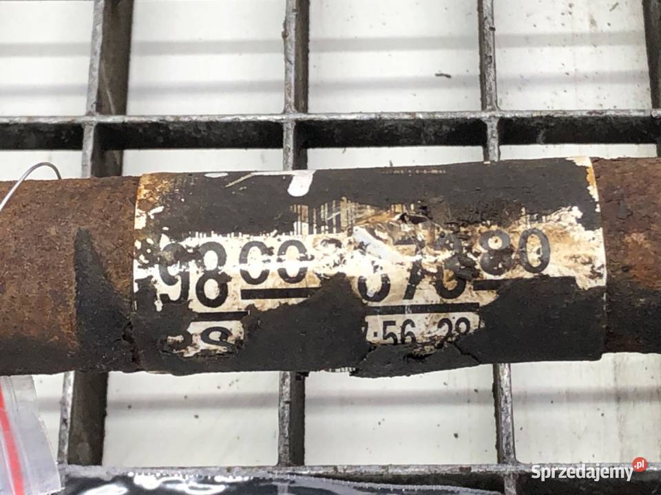 PÓŁOŚ LEWY PRZÓD PEUGEOT 2008 I 16 100 PRZEGUB sprzedam