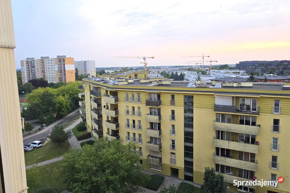 Keplera zadbana kawalerka z widokiem