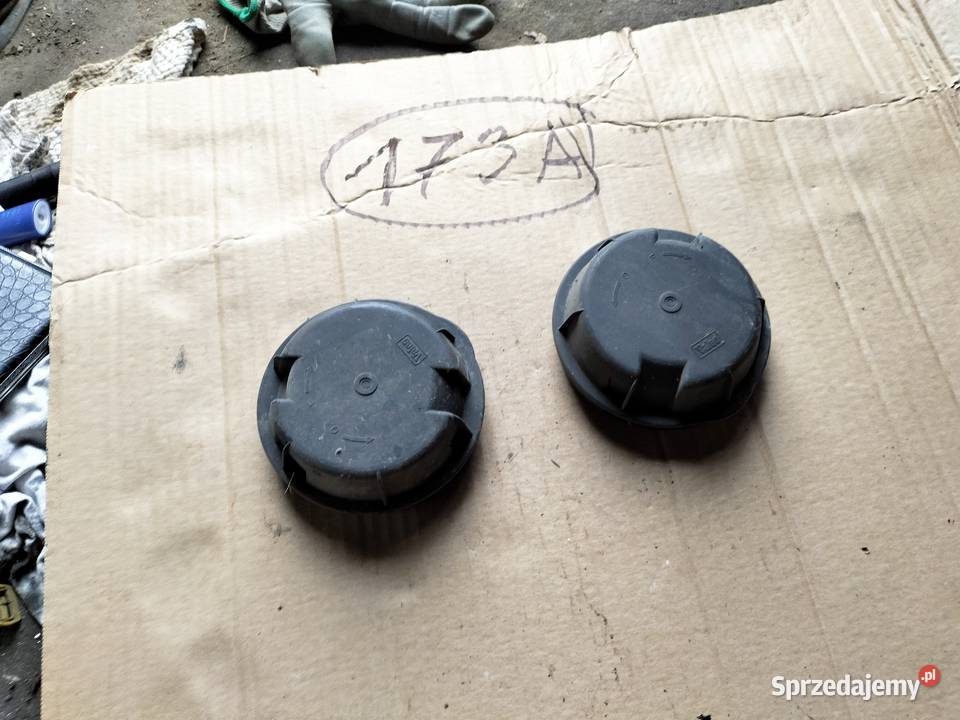 PEUGEOT 307 88204985 ZAŚLEPKA LAMPY PRZEDNIEJ Kamień-Kolonia