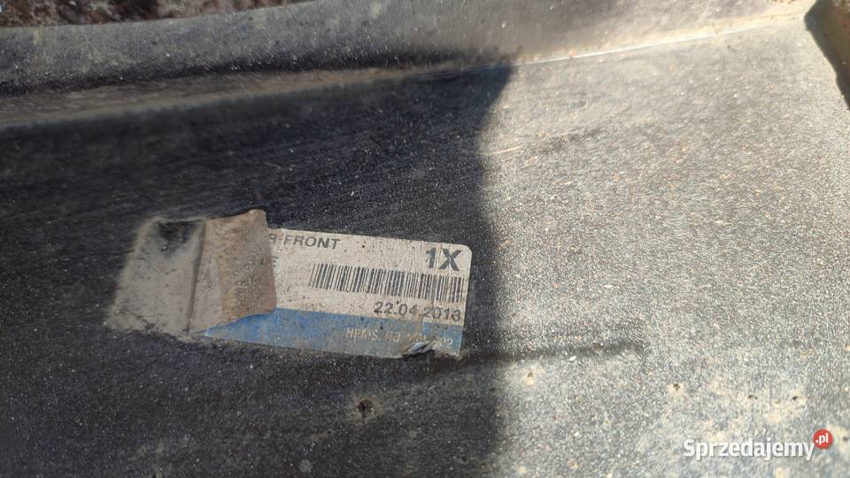 BŁOTNIK PRZÓD PRAWY FORD FOCUS MK3 CZERWONY Włoszczowa