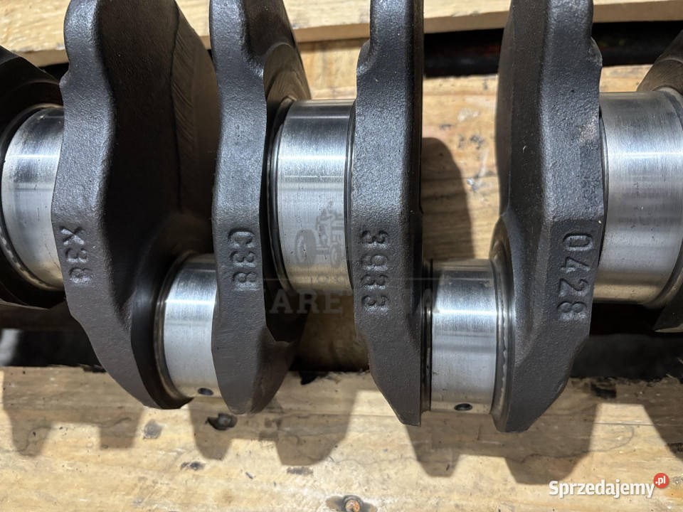 VOLVO Deutz Fahr D6E LAE3 04283933 C38 Wał