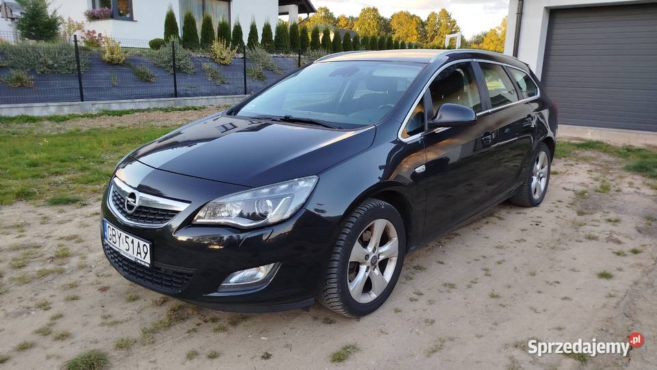 Opel Astra Cosmo 17 CDTI 125 9 Lat w Jednych tempomat Bytów sprzedam