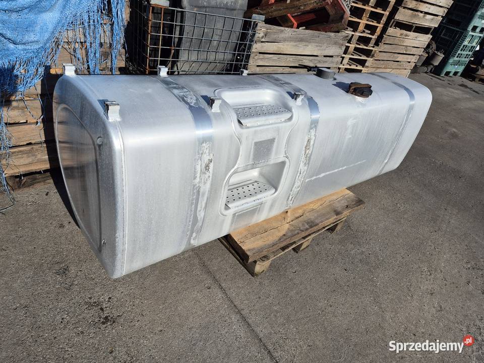 Zbiornik paliwa bak alu 900l Volvo e6 17r sprzedam