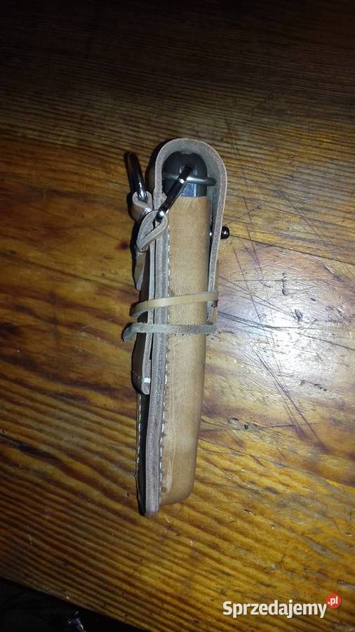 Nóż grawitacyjny strzelców spadochronowych BW z Skarżysko-Kamienna