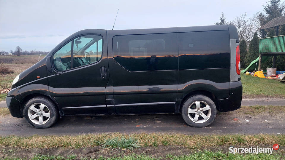 Sprzedam Opla Vivaro 20 CDTI 2007R9OS KLIMA NAVI drzwi odsuwane Zbytkowo