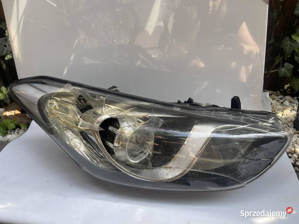 HYUNDAI I30 PRAWA LAMPA PRZÓD osobowe Ostroróg
