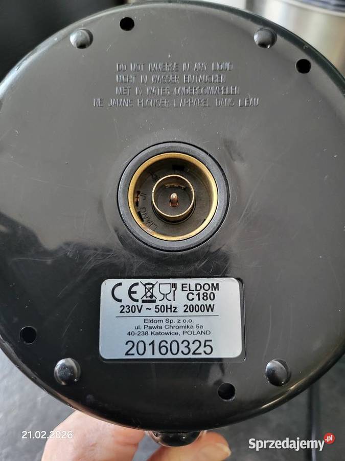 Czajnik elektryczny 2l Eldom C180 BiałoCzarny Końskie