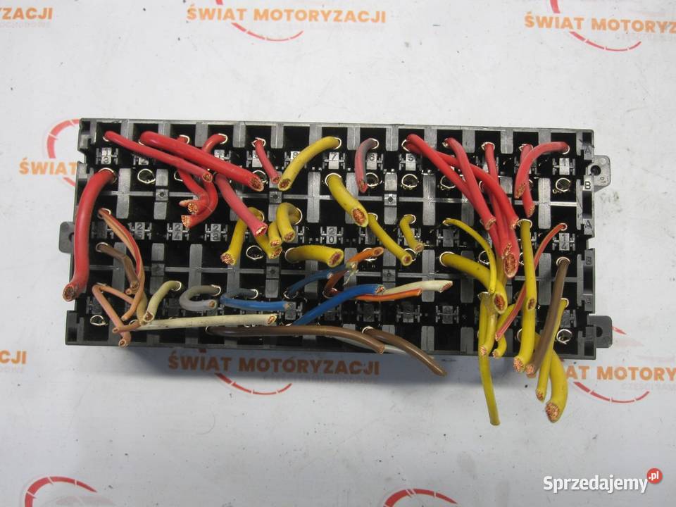 OPEL VIVARO A LIFT 11r skrzynka bezpieczników Kielce