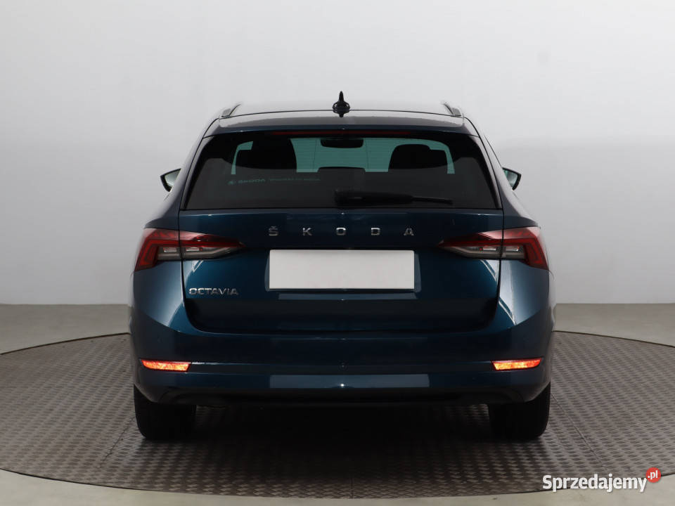 Skoda Octavia 20 TDI światła LED sprzedam