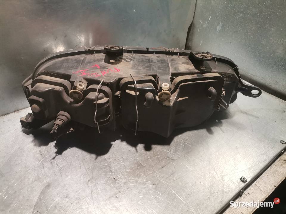 FIAT PUNTO 2 II LAMPA LEWA PRZEDNIA Rok produkcji 2003 małopolskie Nowy Sącz sprzedam